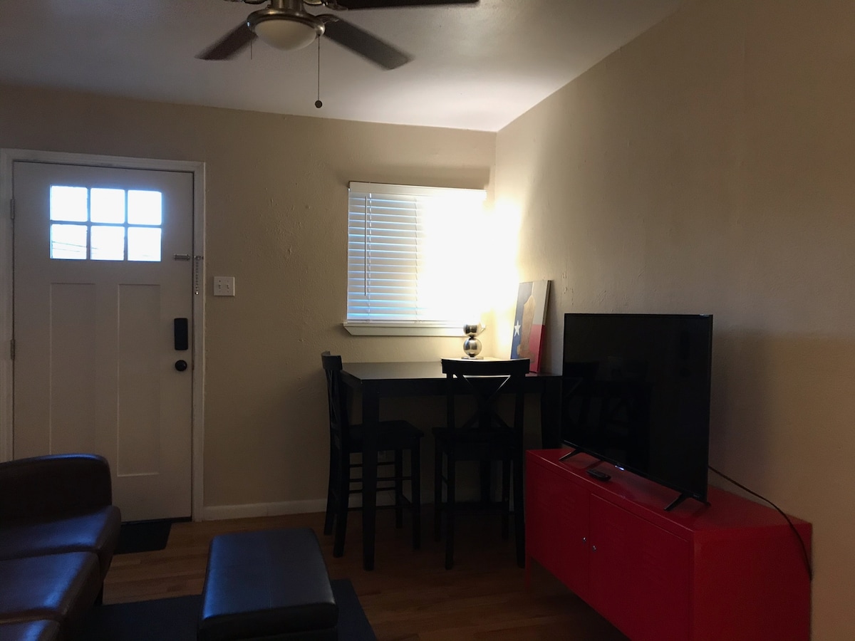 Top performing Airbnb: The Javier. All Welcome in Perry Heights