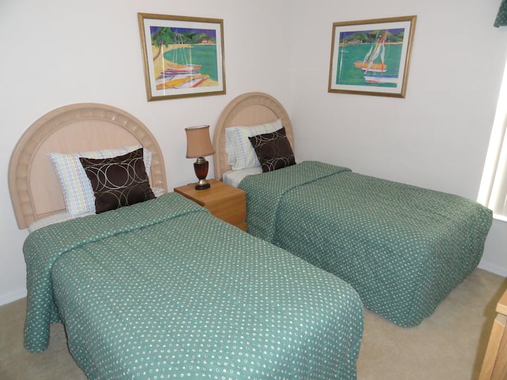 ห้องนอนที่ 4 ห้องนอนเตียงแฝด