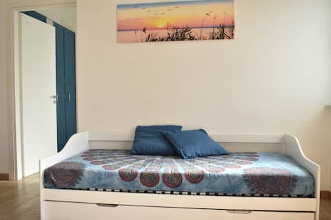 Beachfront house in Cirò Marina