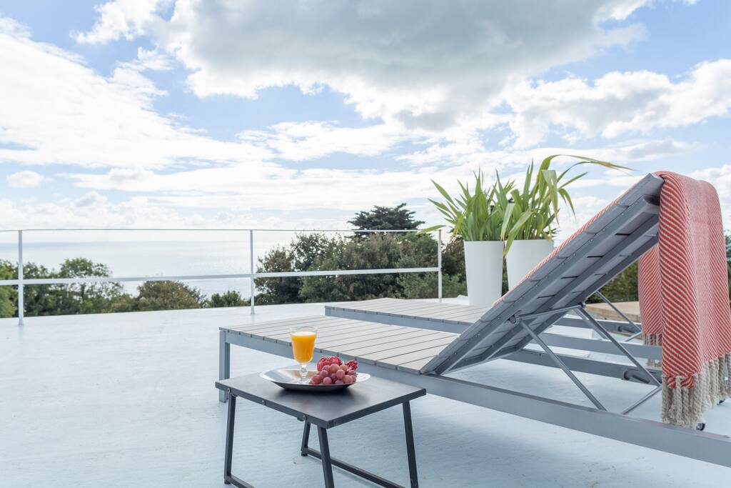 stunning sun deck