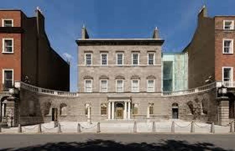 3 Bedroom Townhouse Close to Dublin City Centre gallery image 3