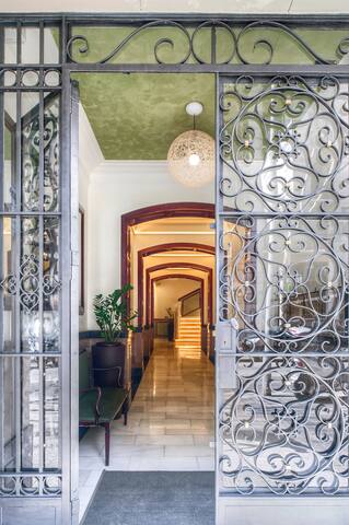 Mercedes Heritage – 3 Bedroom Apartment gallery image 2