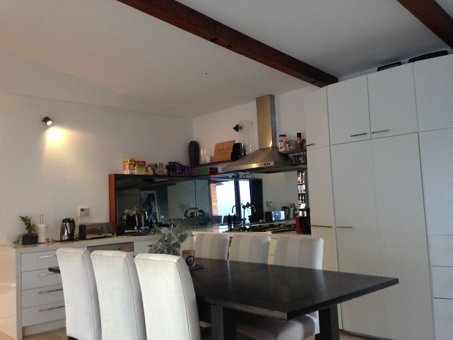 Kitchen/Dining