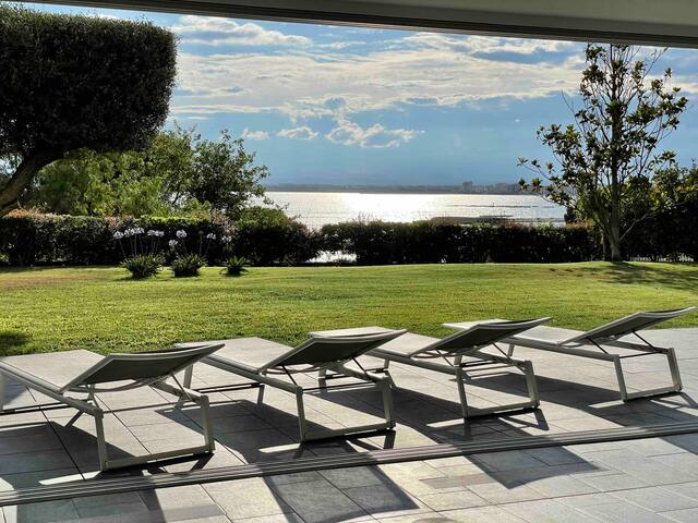 Superbe maison contemporaine, piscine intérieure gallery image 4