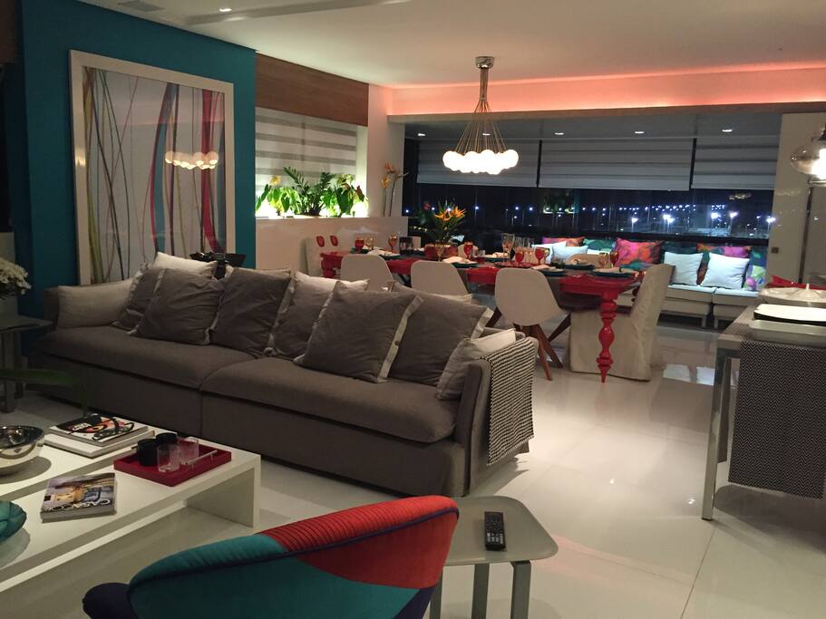 Sala Estar Jantar co cozinha integrada e gourmet.