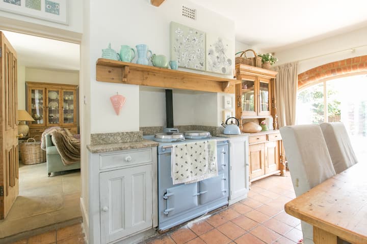Walnut Cottage