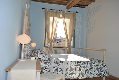 Apartment with terrace 4 bedrooms Foligno downtown