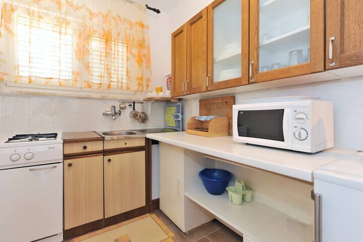 Sea View-wifi-ac-rent Car&boat A4 - Pag