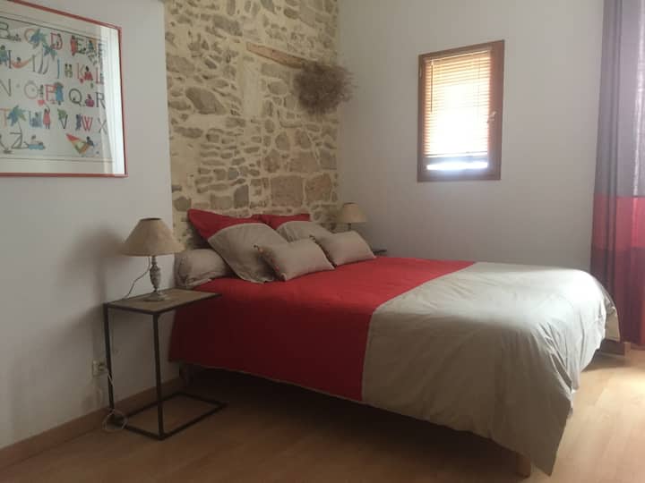 غرفة النوم 1