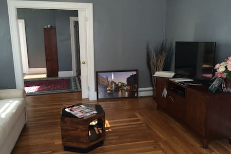 Comfy & Cozy on the Providence East Side