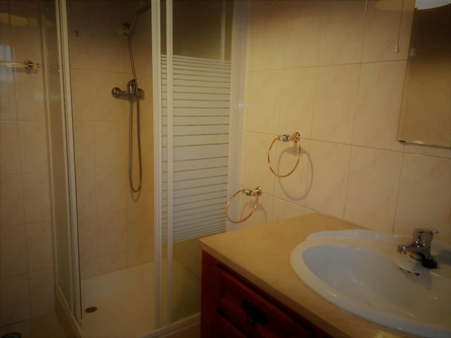 WC RC