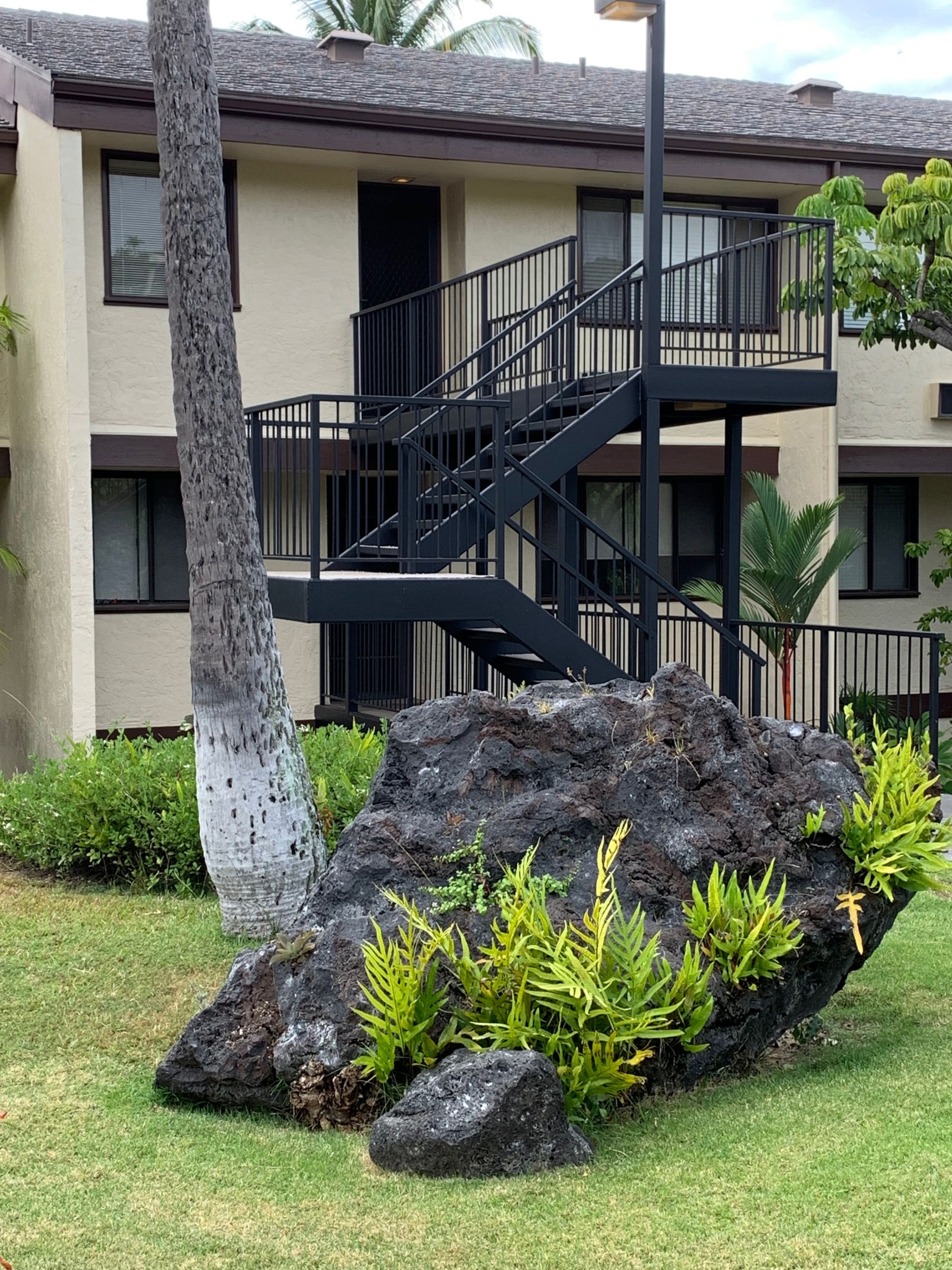 Condo in Kailua-Kona · ★4.96 · 3 bedrooms · 4 beds · 3 baths - Image 27