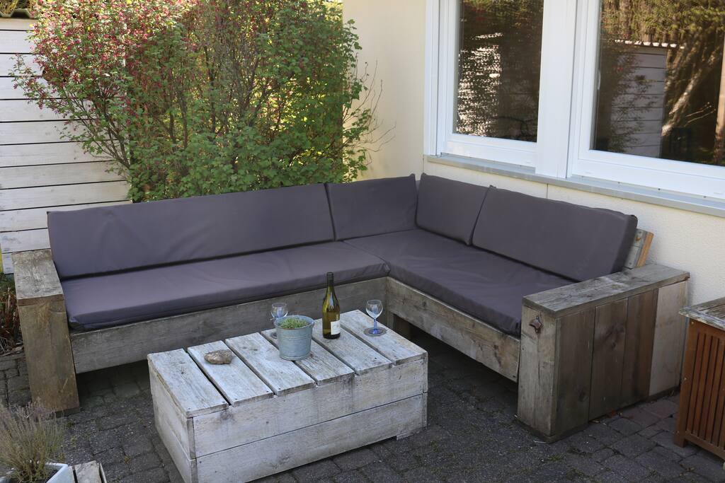Gemütliche Sitzecke mit Lounge