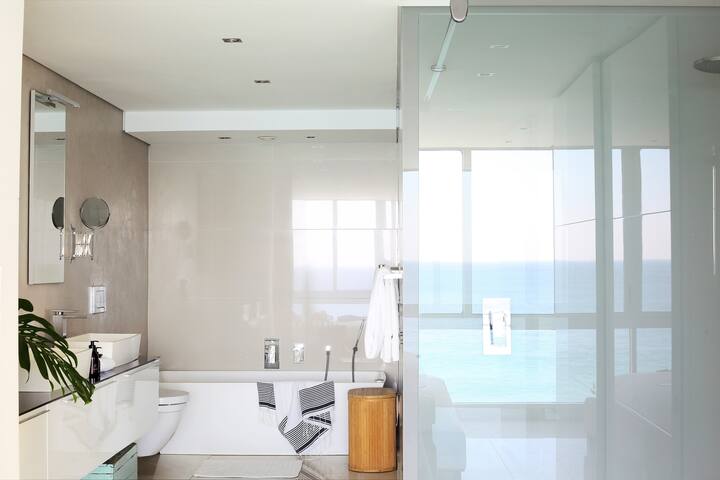 Clifton Apartment gallery image 2