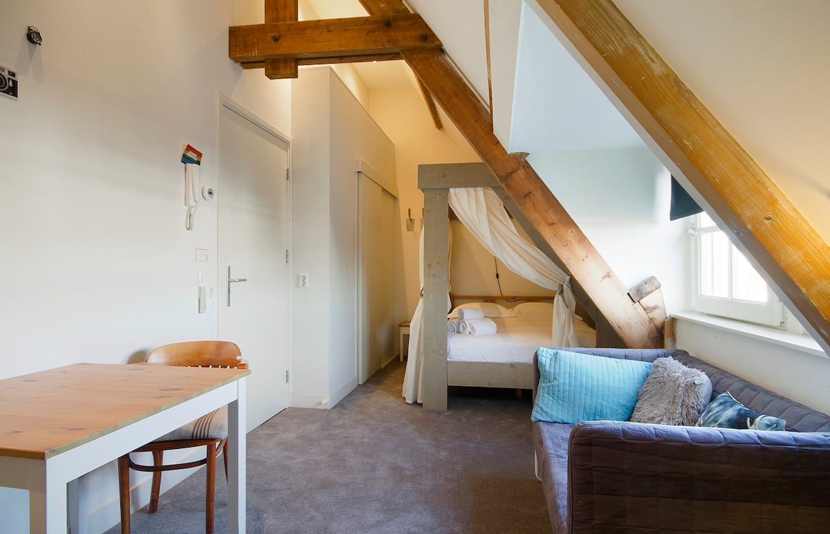 Placeholder Studio Apartment in Amsterdam perfect for couples