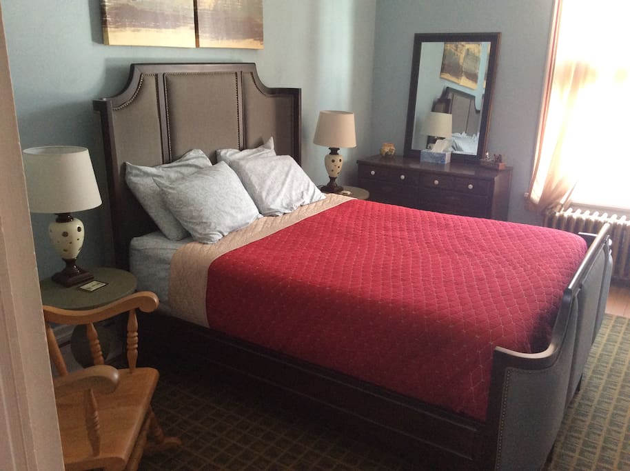 Bedroom #2 with Queen bed