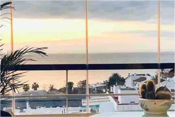 Beautiful apartment in La Nogalera. Sea views