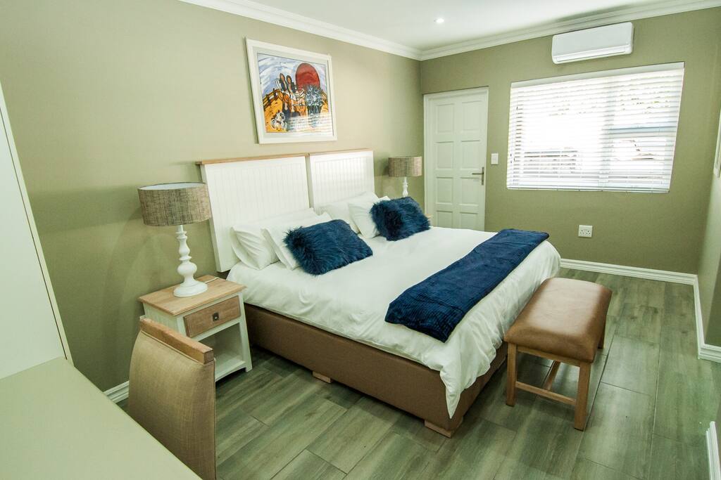 King / Twin Beds