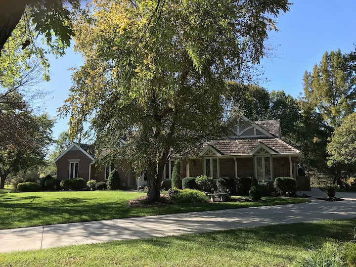 The Swan Inn Houses For Rent In Wichita Kansas United States Airbnb the-swan-inn-houses-for-rent-in-wichita-kansas-united-states-airbnb