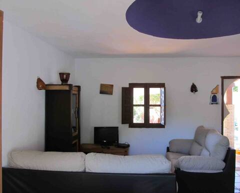 Anuncio de Airbnb popular: Andalusian Moorish inspired style en Barbate