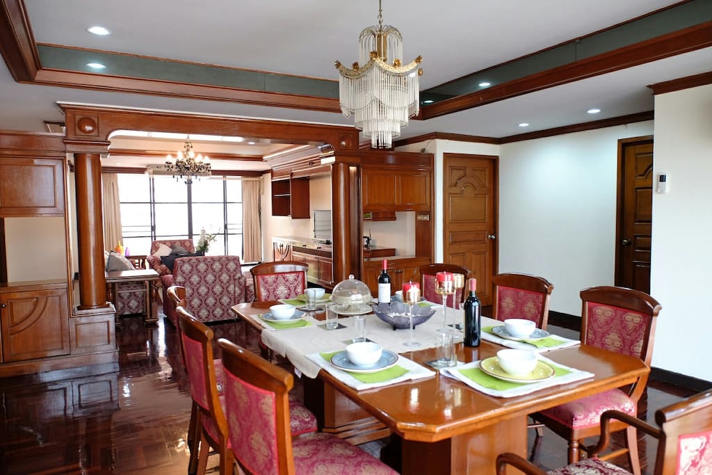 Large Dining area, for your family and friend to enjoy your home food meal