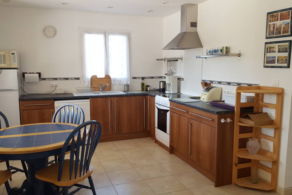 Gite 1 kitchen area