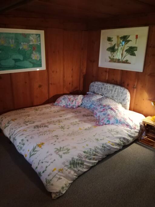 Lit 2 personnes chambre principale