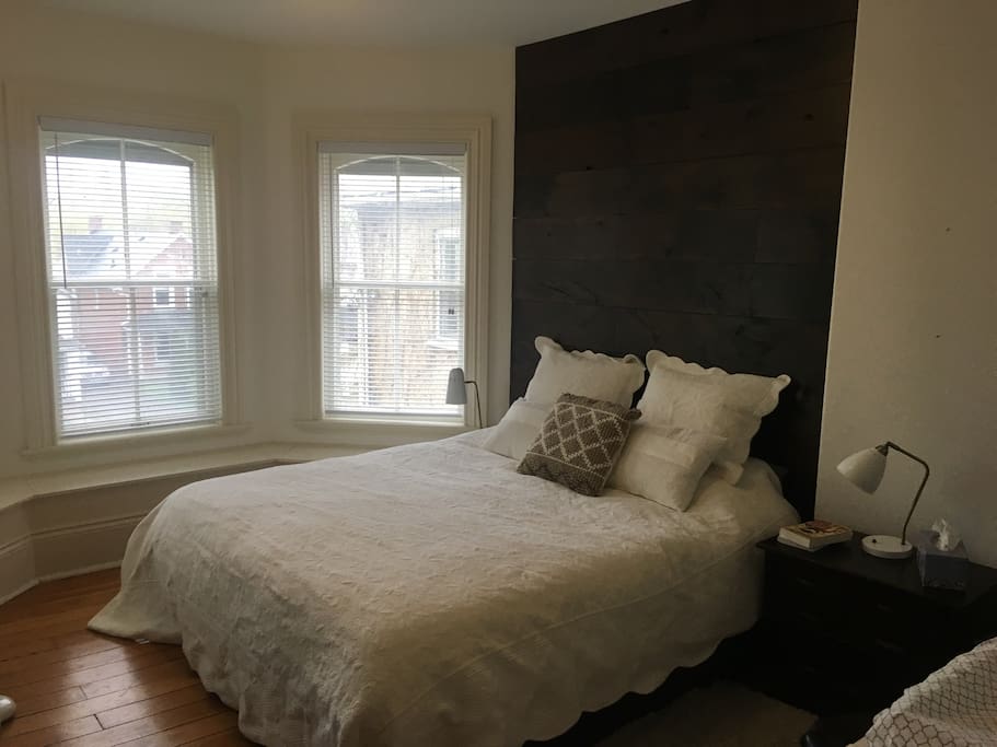 Master Bedroom - King bed