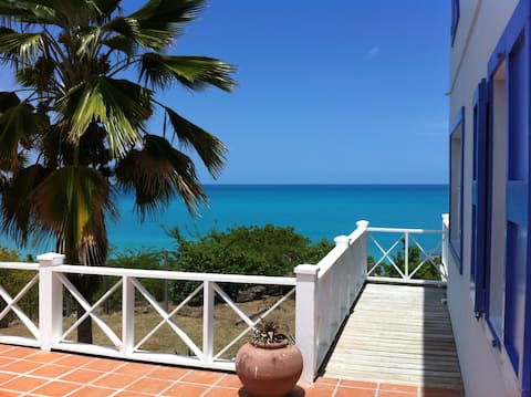 Aloe Villa in Galley Bay, Pool & Stunning Views