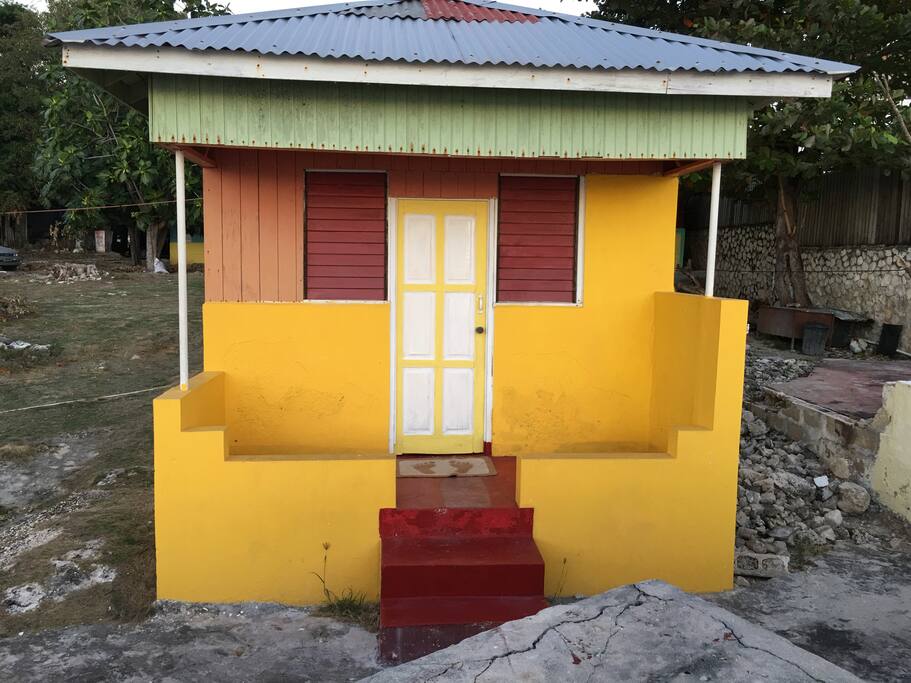 Beautiful little cottage by the sea
