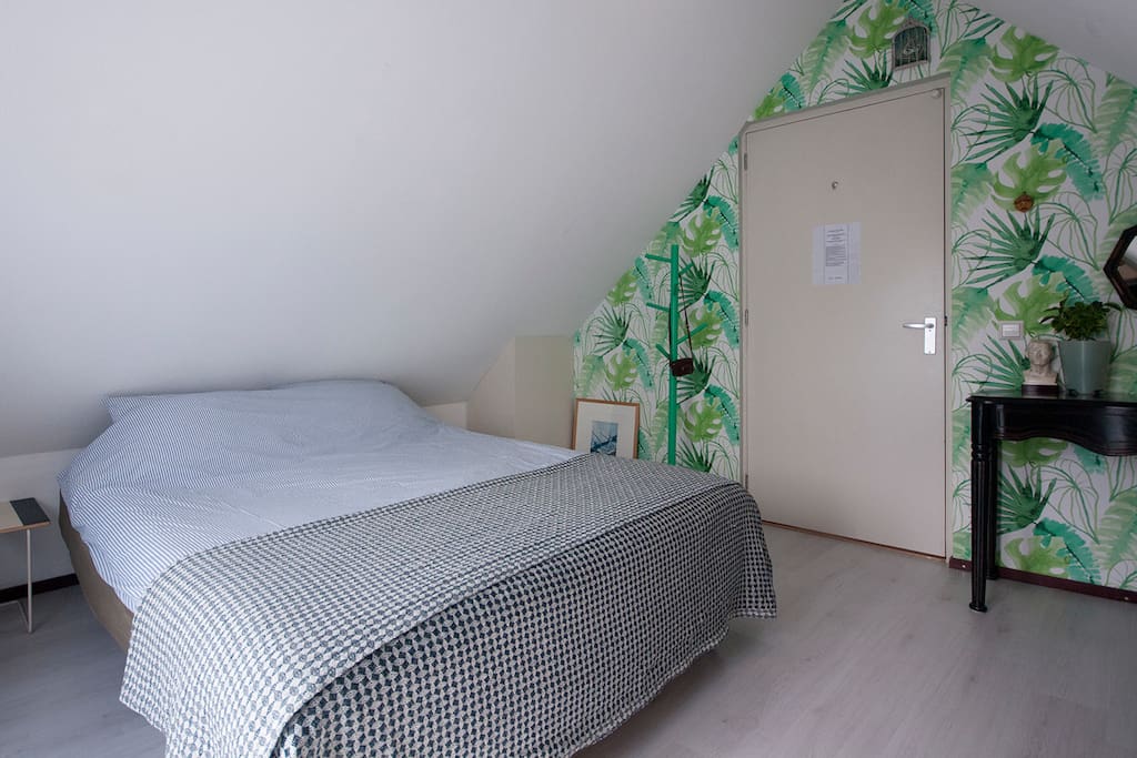 Your room with private rooftop terrace - King bed with comfy matrasses