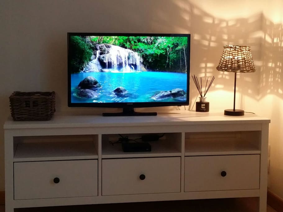 Coin télé pour se détendre devant un bon film