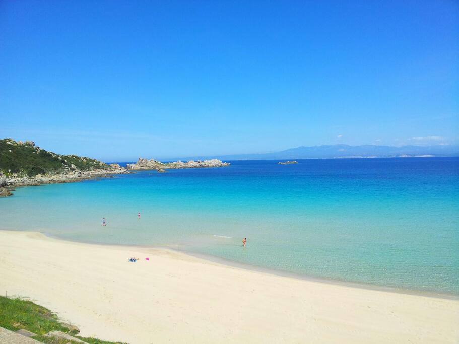 Spiaggia Rena Bianca a pochi minuti