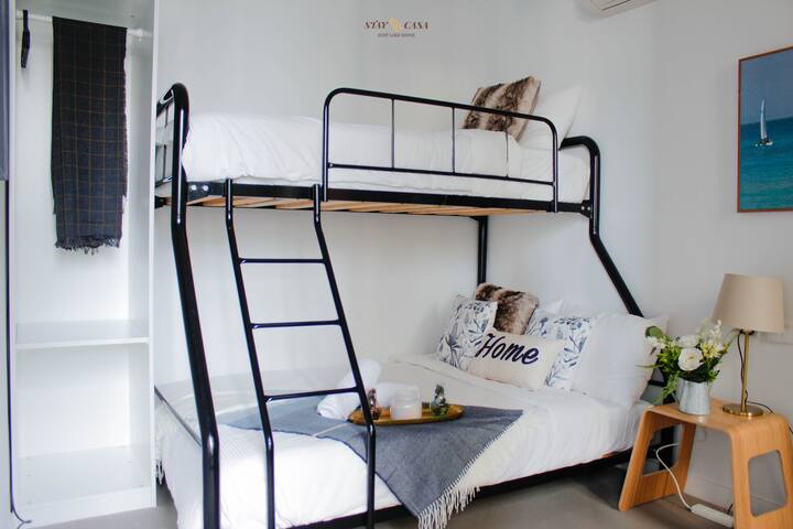 3BDR2BTH#Opposite SouthernCrossStation#FreeParking gallery image 5