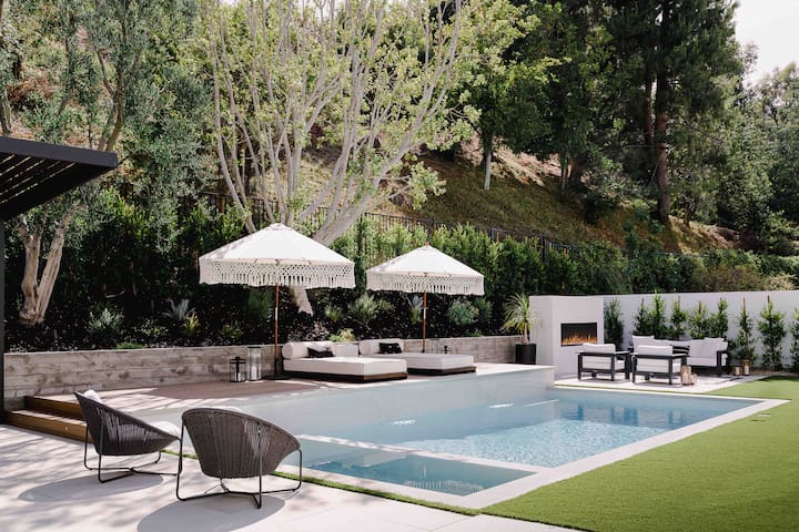 Stylish Home w/ Modern Yard