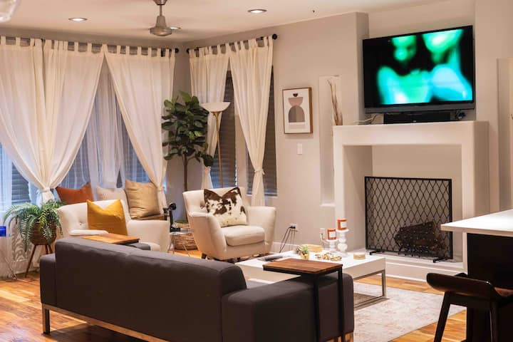 2level Duplex 20 Mins To Dt Chicago!-jacuzzi - Chicago, IL