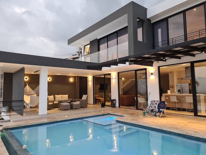 La Libertad, Surf City
Spectacular ocean view