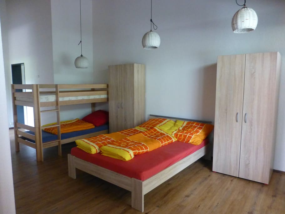 Kann als Wohnung oder Zimmer gebucht werden