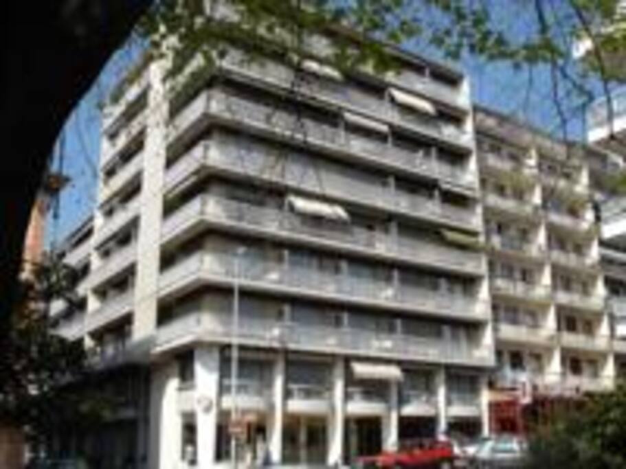 Immeuble de qualité. Appartement très au calme