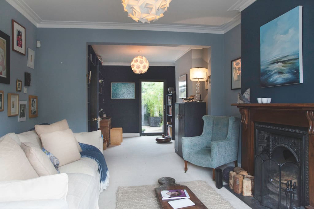 Front reception room