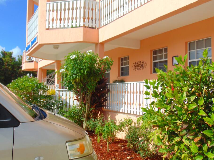 Seaview front parking