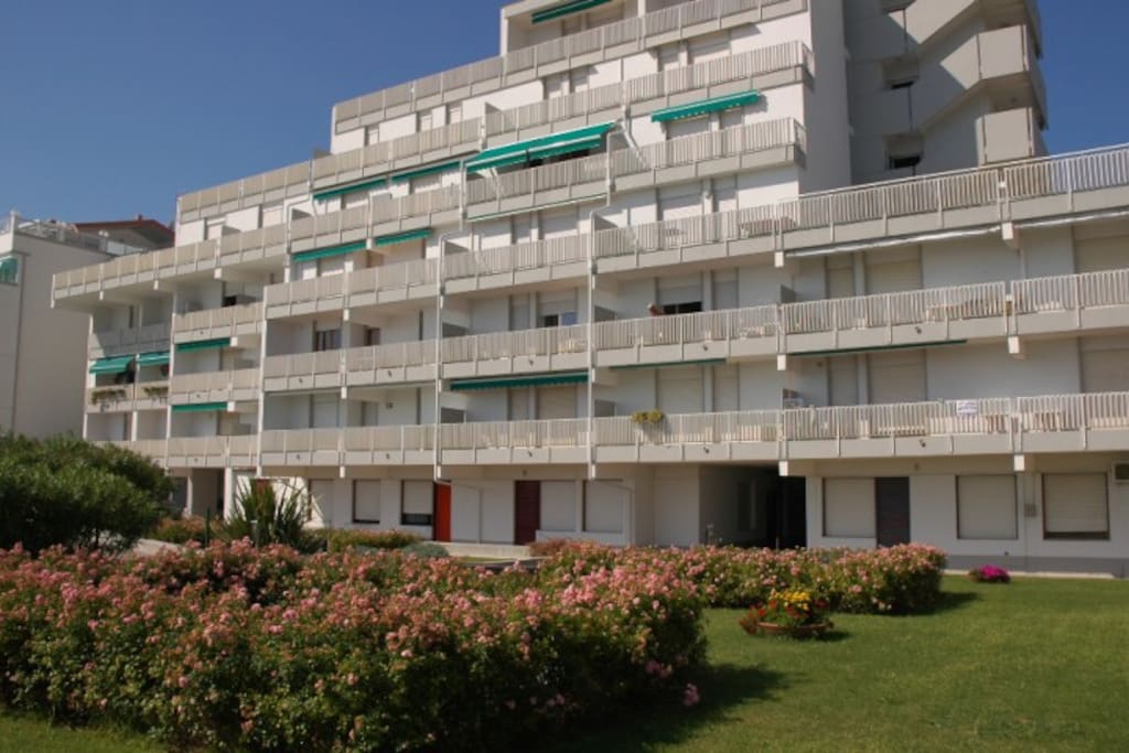Esterno | External view