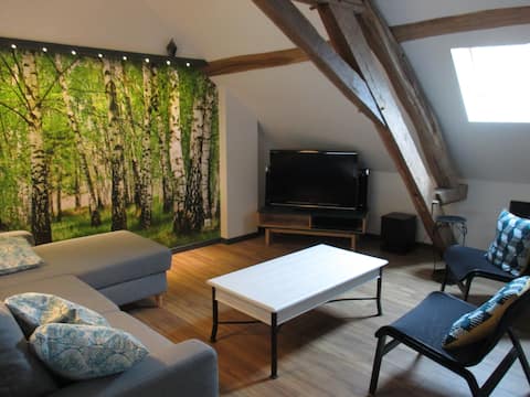 Popular Airbnb listing: "Between woods & grove" **** gîte with large garden in Nièvre