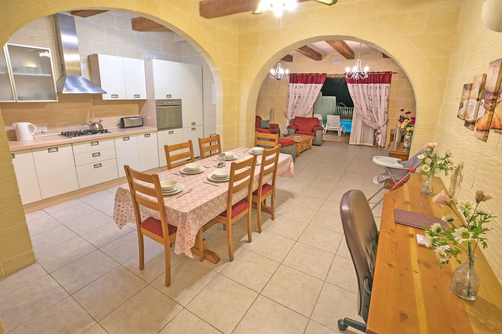 Kitchen/Living Open Plan