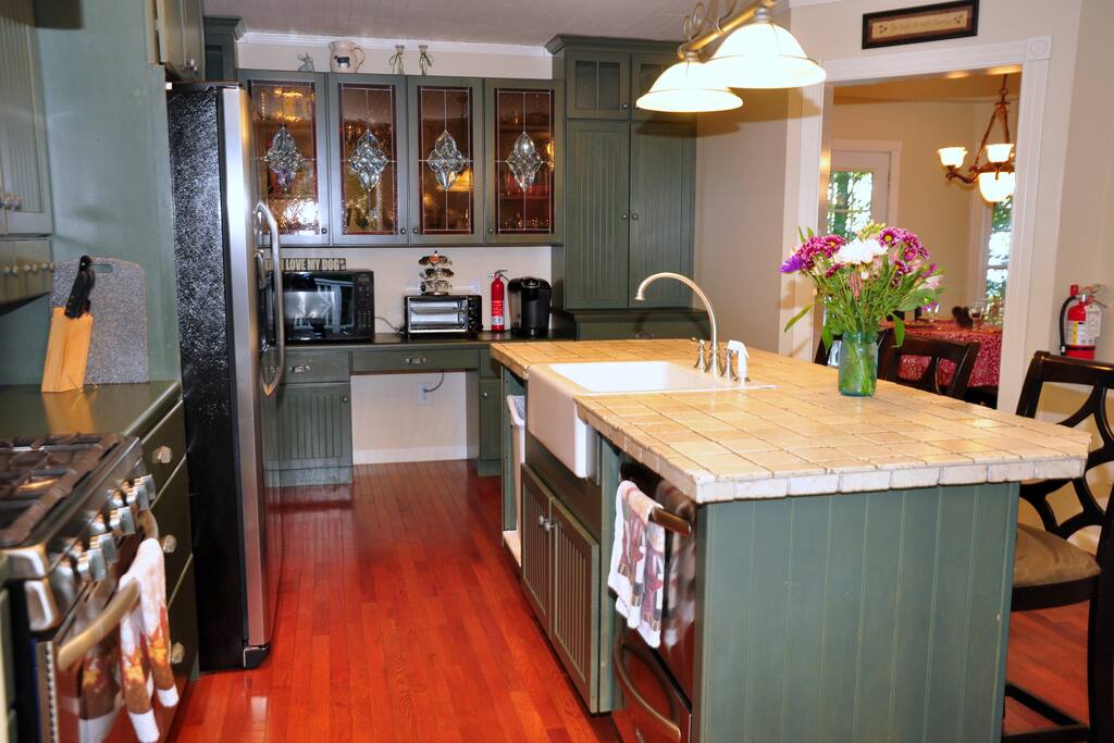 Cooks Kitchen