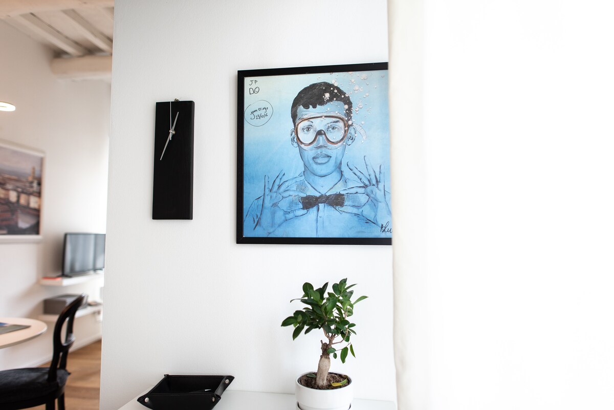 Annuncio Airbnb popolare: Modern Loft Florence city centre a Firenze