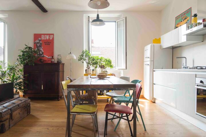 COOL TWO-FLOOR ATTIC in city center gallery image 2