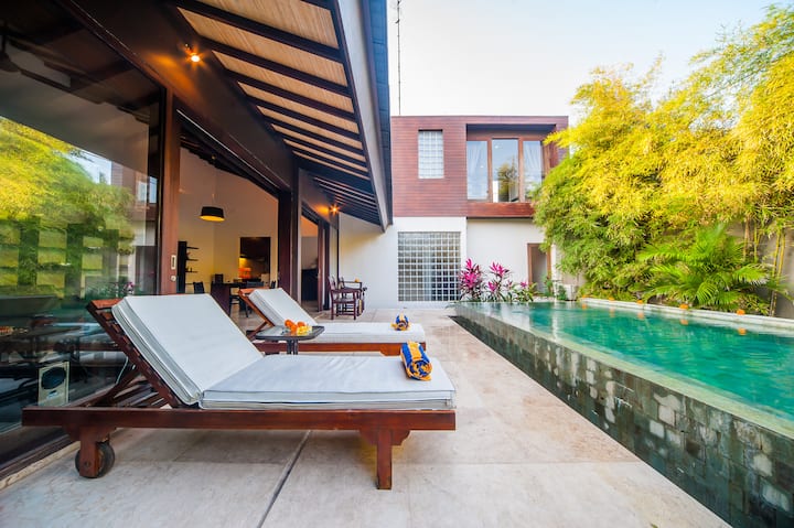 75 Off 3 Br Tirta Villa A W Private Pool Villas For Rent In Sanur Bali Indonesia