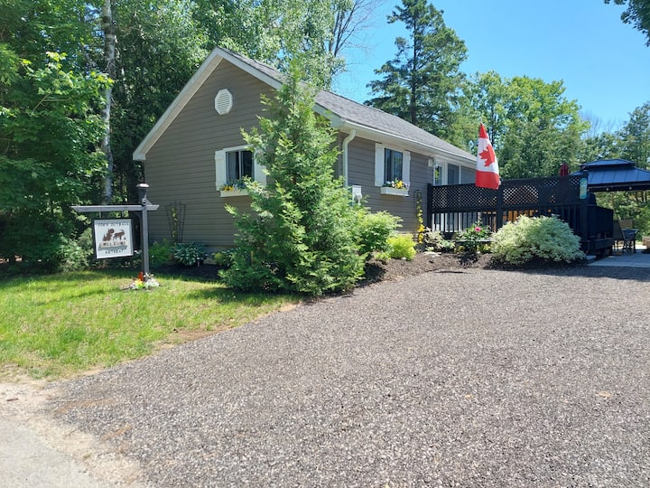 500+ Sauble Beach Vacation Rentals | Cottages and Houses | Airbnb