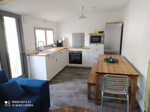 Townhouse 5 minutes from Soulac and the ocean